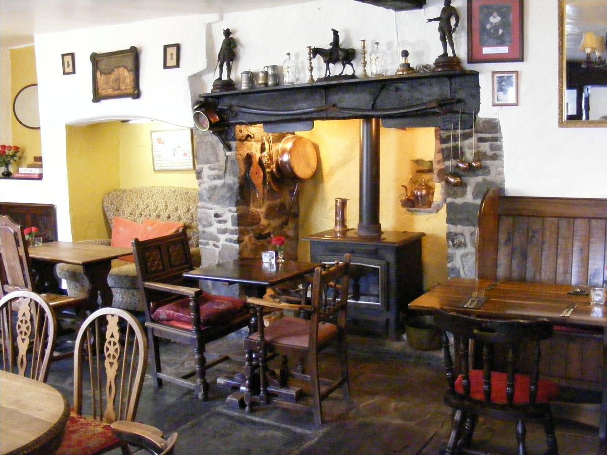 The Tree Inn Bude Buitenkant foto