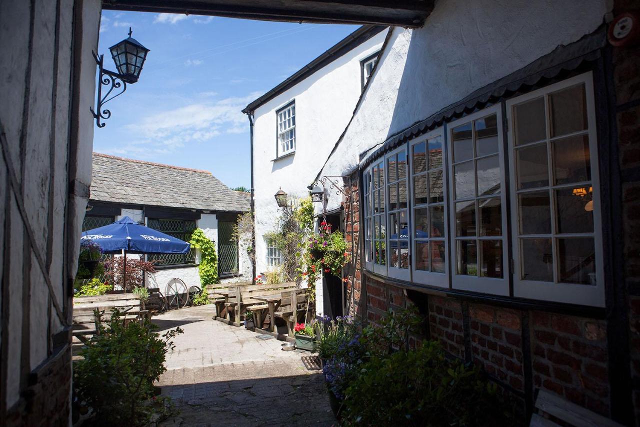 The Tree Inn Bude Buitenkant foto